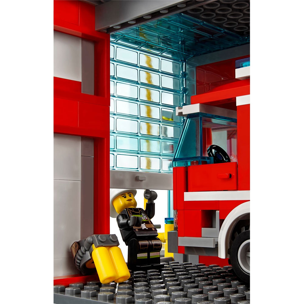 LEGO 60110 LEGO CITY Fire Station Toymania.gr