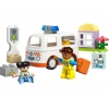 LEGO 10447 - LEGO DUPLO - Ambulance & Driver